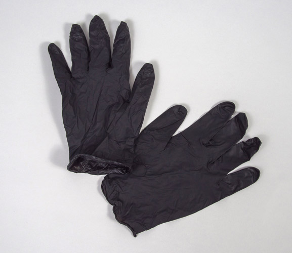 Edge Black Gloves