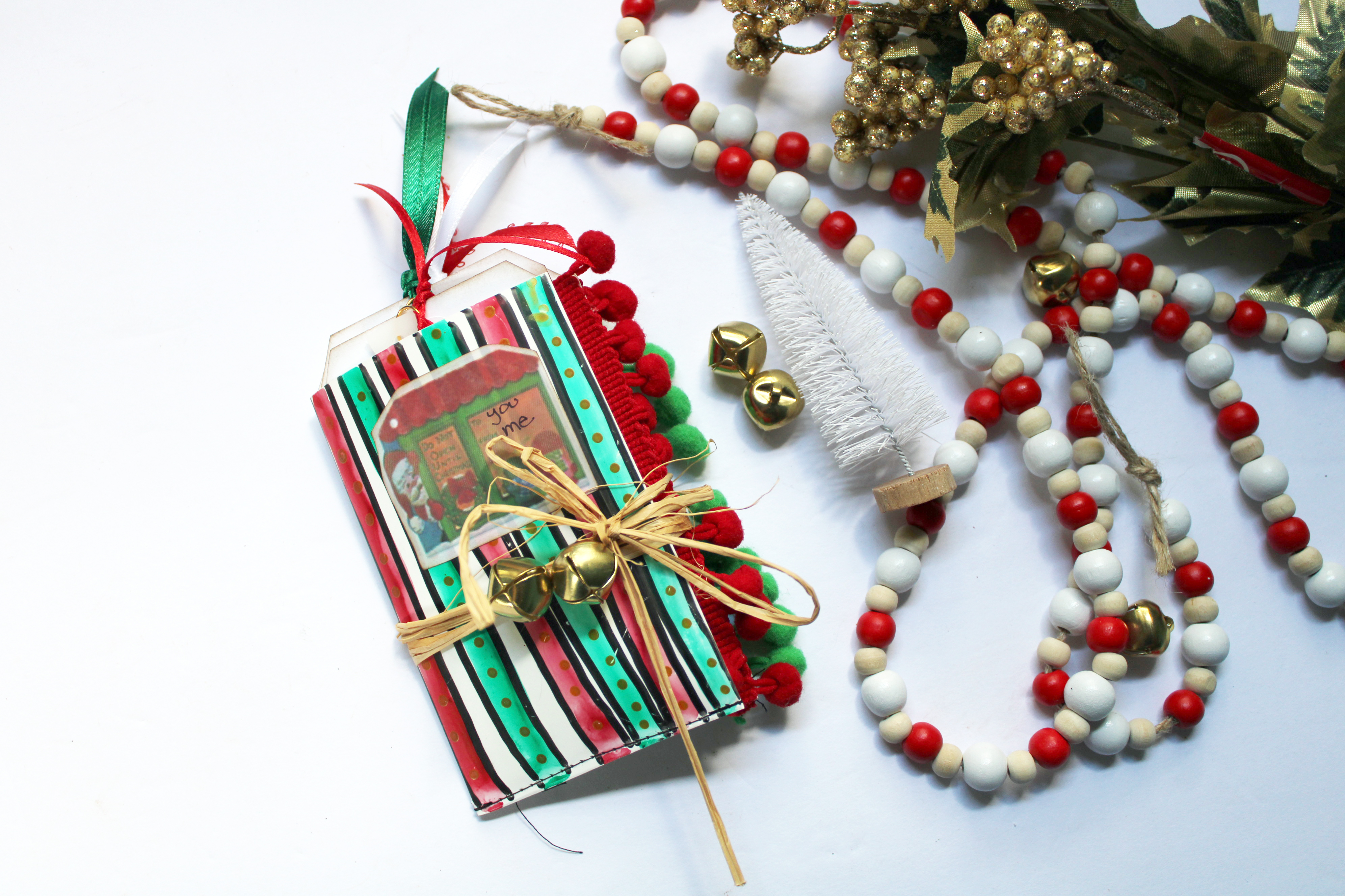 Dec 2025 Hope Photo 5 Tag Book, OW,HF,CGMA