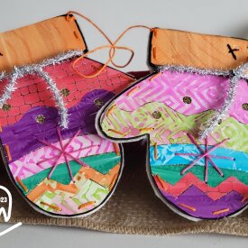 Decorative Mittens