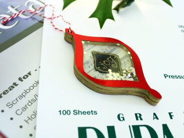 November 2024 Grafix Chipboard Ornament